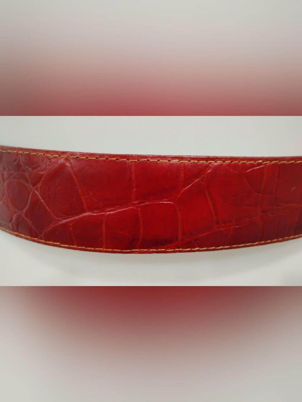 VINTAGE RED ITALIAN ALLIGATOR BELT - Picture 10 of 11